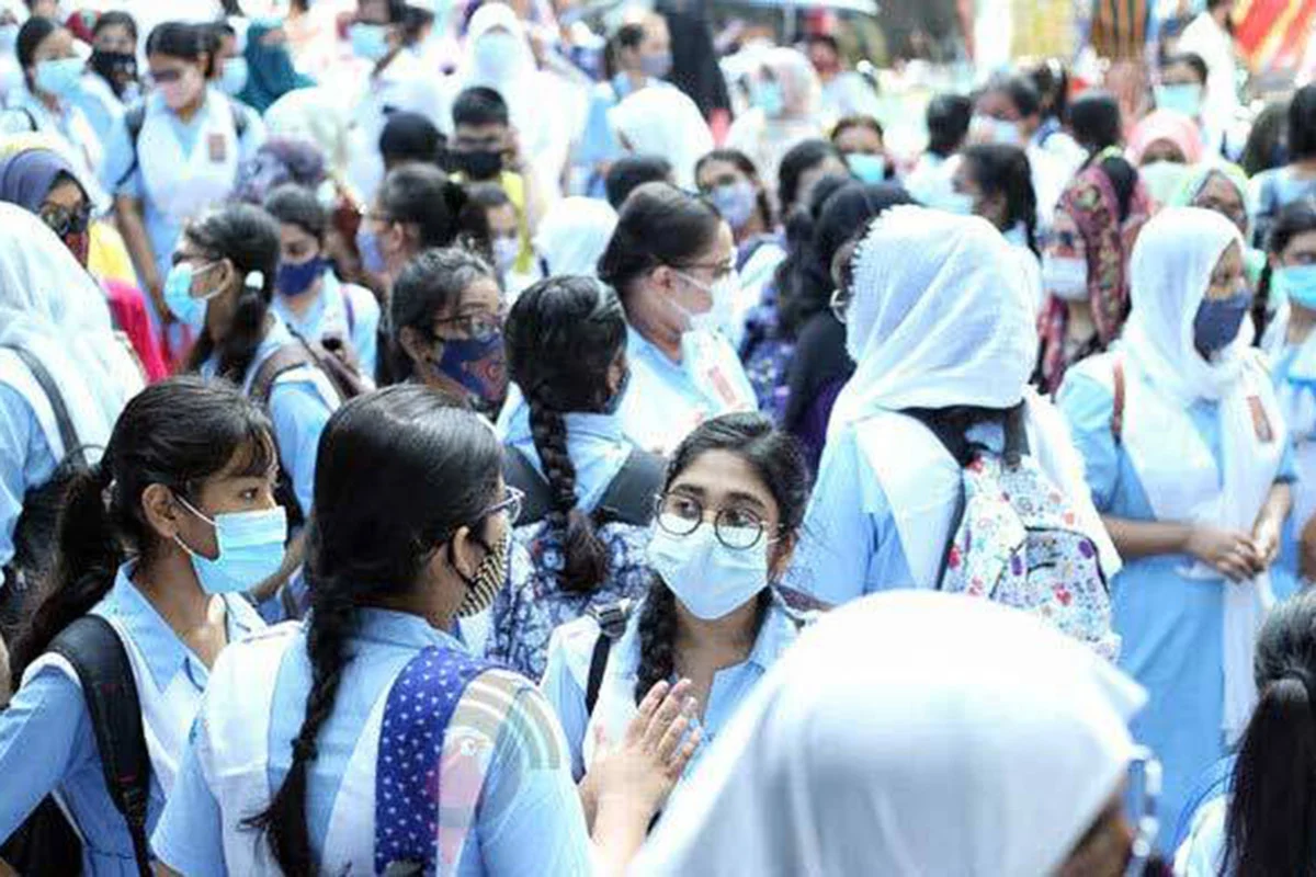 চতুর্থ ধাপে একাদশে ভর্তি: বাদ পড়াদের জন্য সুখবর