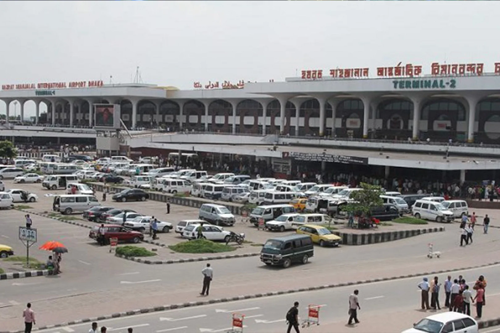 মধ্যপ্রাচ্যে আজও বাতিল ১৮ ফ্লাইট