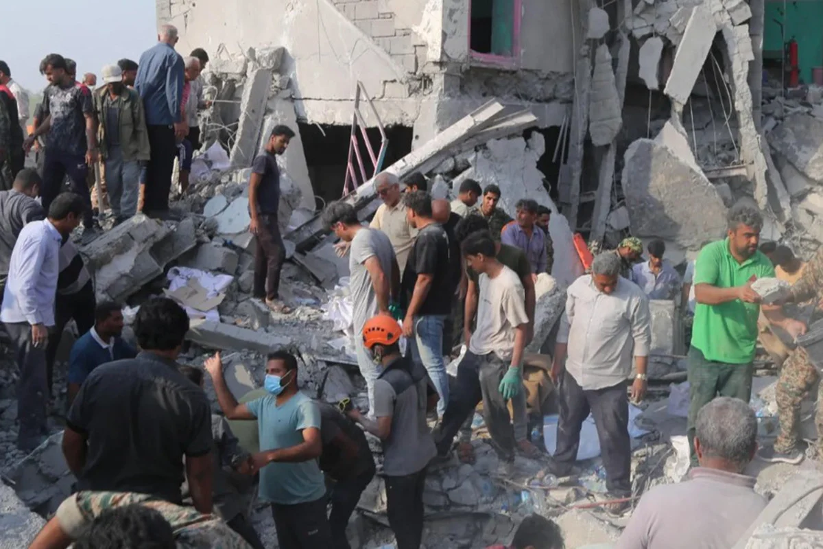 ইরানের স্কুলে ইসরায়েলি হামলায় নিহত বেড়ে ১৮০