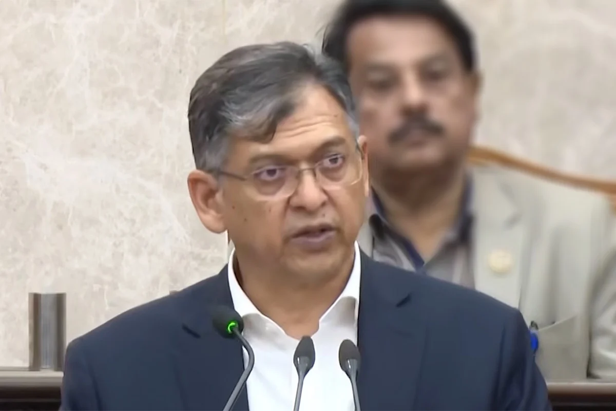 পুলিশ বাহিনী চেইন অব কমান্ড মেনে কাজ না করলে ব্যবস্থা : স্বরাষ্ট্রমন্ত্রী